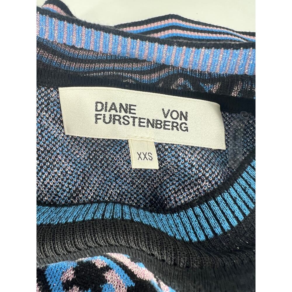 Diane von Furstenberg Merino Wool Blend Cropped Metallic Printed Sweater - Picture 10 of 13